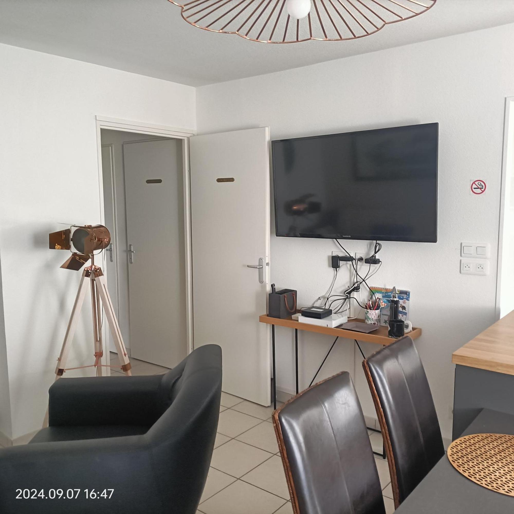 L'Escale N°13 :Appartement Standing Dans Residence Breszt Kültér fotó